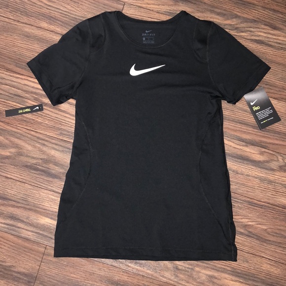 Nike Tops - Nike Pro Dri-Fit T-shirt Women’s Girl